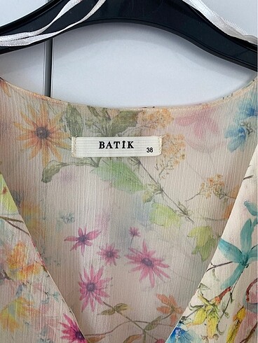 38 Beden Batik elbise