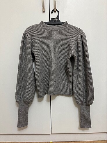 BERSHKA GRİ KAZAK