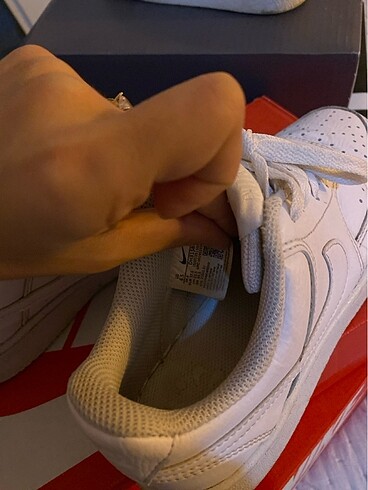 37,5 Beden Nike ayakkabı