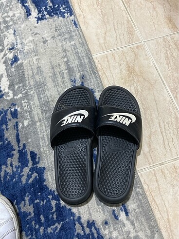 Nike terlik