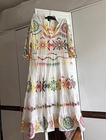 Zara etnik desenli elbise