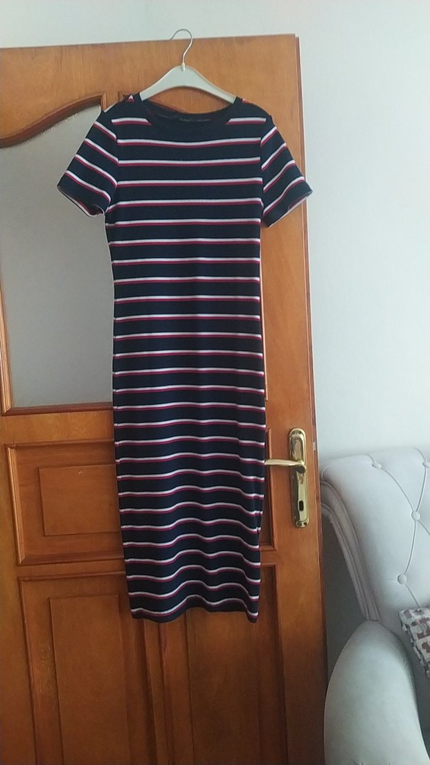 Çizgili Kısa Kollu Uzun Elbise - Görsel 2