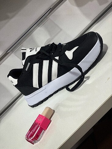 Adidas Unisex Spor Ayakkabı
