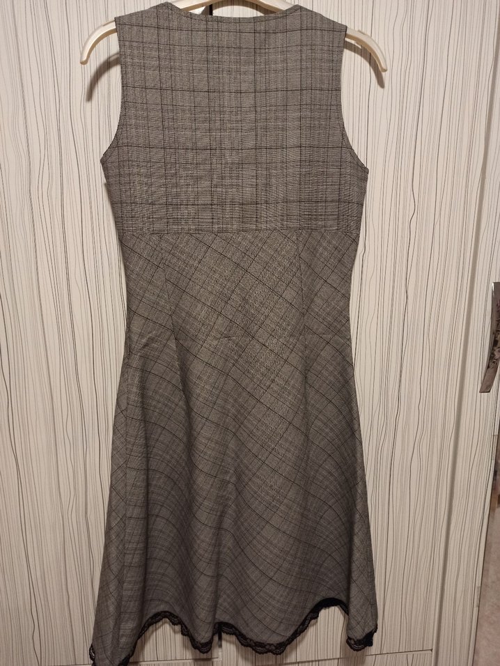 Düğmeli Ekose Desenli Gri Midi Elbise - Görsel 2