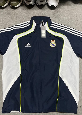 Adidas ürünü