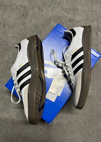 Adidas ürünü