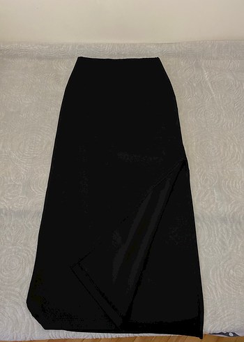 Siyah Uzun yırtmaçlı Dar Kesim Etek - Görsel 2