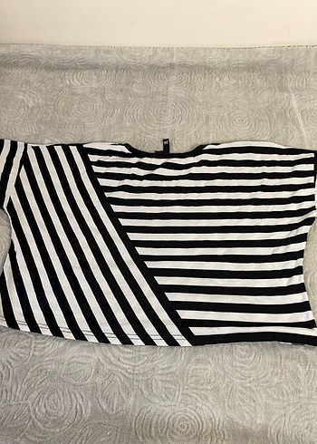 Çizgili Uzun Kollu crop Bluzu - Görsel 4