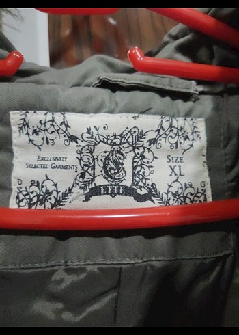 Gri Kadın Kışlık Kürklü Sokak Stili Mont - Görsel 3