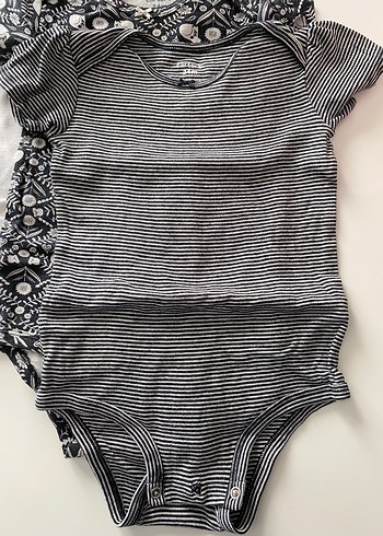 2 Yaş Beden Carter s Kısa kollu body