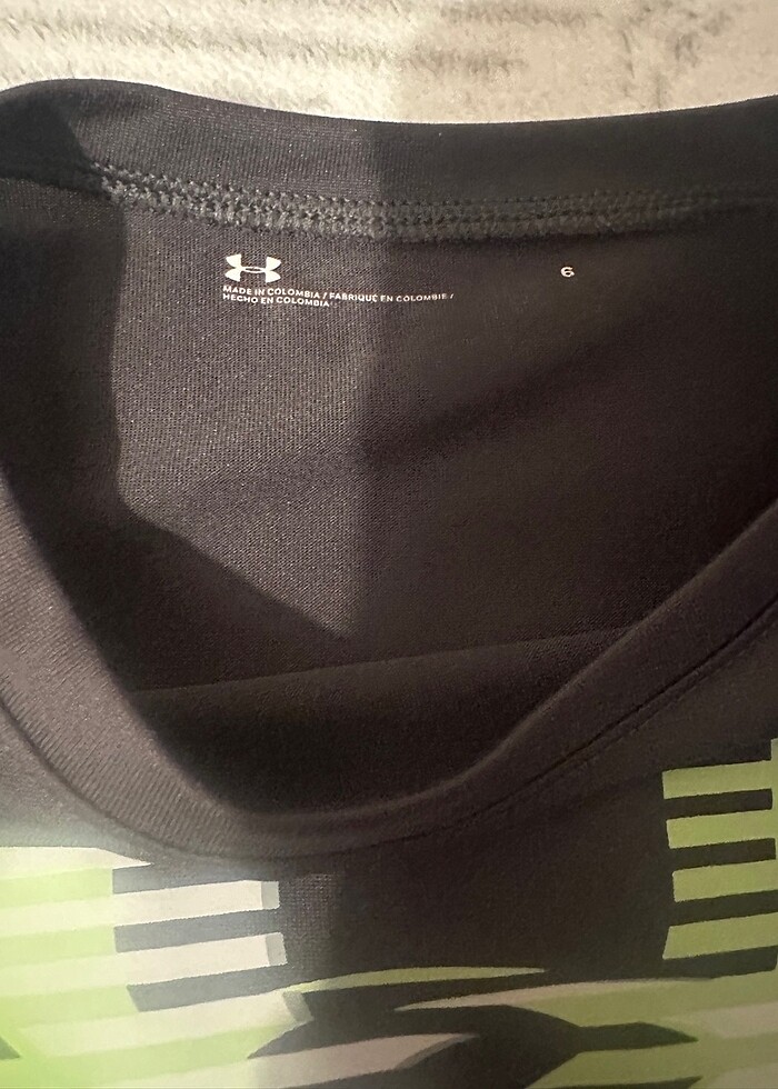 Under Armour Eşofman takımı - Görsel 3