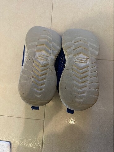32 Beden Skechers spor ayakkabı 32 numara