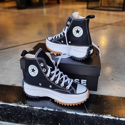 Platformlu converse