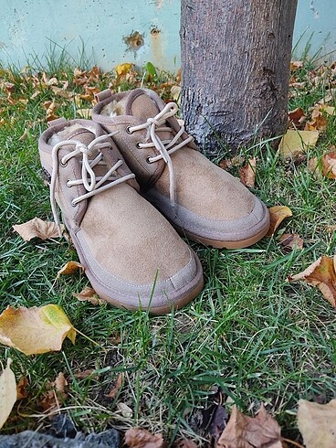 37 Beden Kampanya-Ugg bagcıklı tam kalıp süet