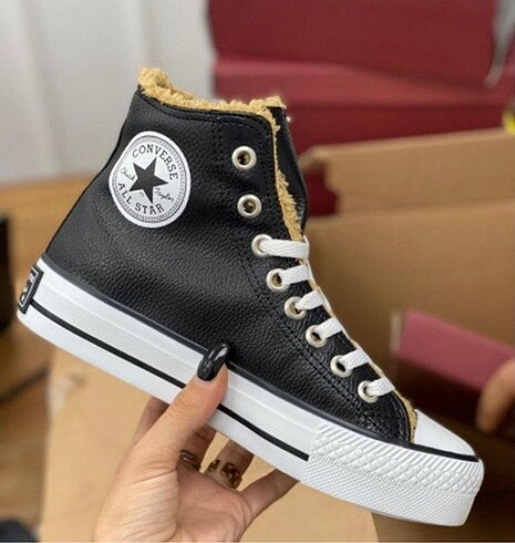 Converse platform içi kürklü tam kalıp