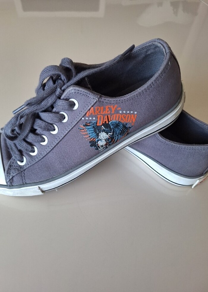 Orjinal harley davidson az kullanilmis çocuk spor ayakkabi - Görsel 2