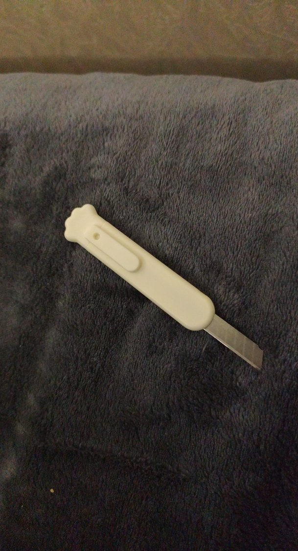 Bej Kedi Pençesi Şekilli Kablo Tutucu - Görsel 4