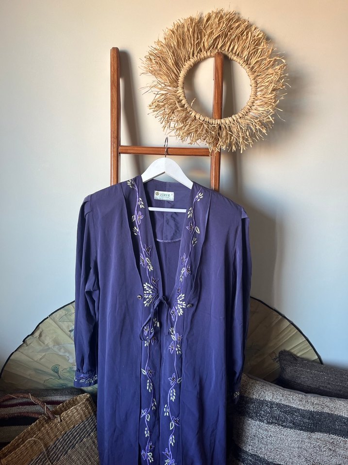 Nakışlı Mor Uzun Kadın Sabahlık - Görsel 2