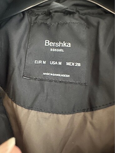 m Beden siyah Renk Mont Bershka