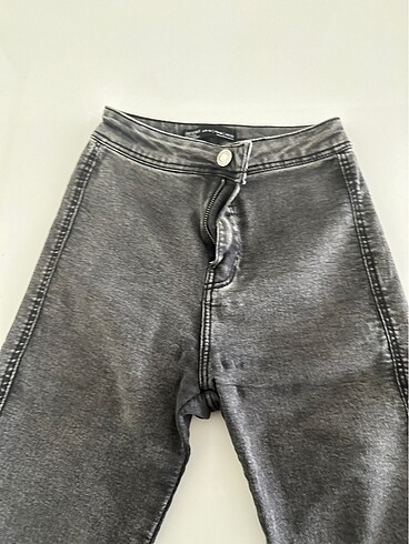 Bershka Pantolon