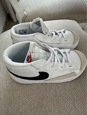 27 Beden Nike çocuk ayakkabısı