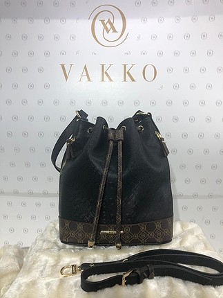 vakko klasik büzgülü çanta