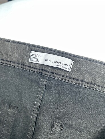 36 Beden çeşitli Renk Bershka Skinny %70 İndirimli.