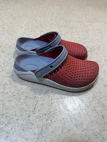 Crocs terlik