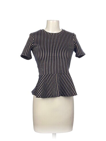 Zara Bluz %70 İndirimli.