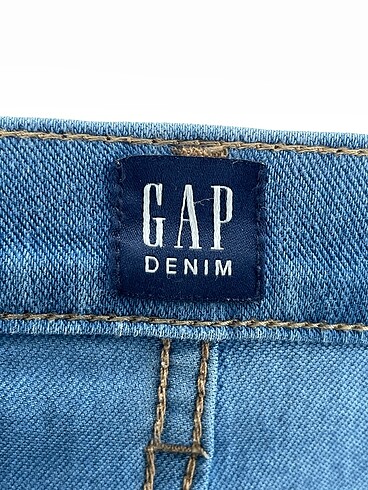28 Beden mavi Renk Gap Jean / Kot %70 İndirimli.