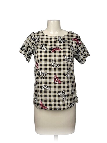Benetton Bluz %70 İndirimli.