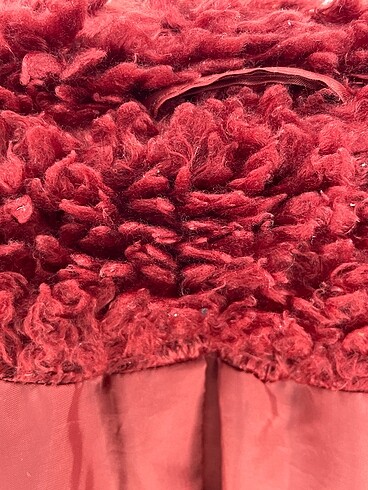 m Beden çeşitli Renk H&M Kaban %70 İndirimli.