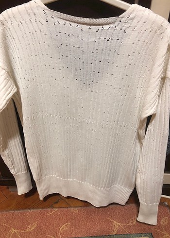 Beyaz V Yaka Kadın Triko Kazak - Görsel 3