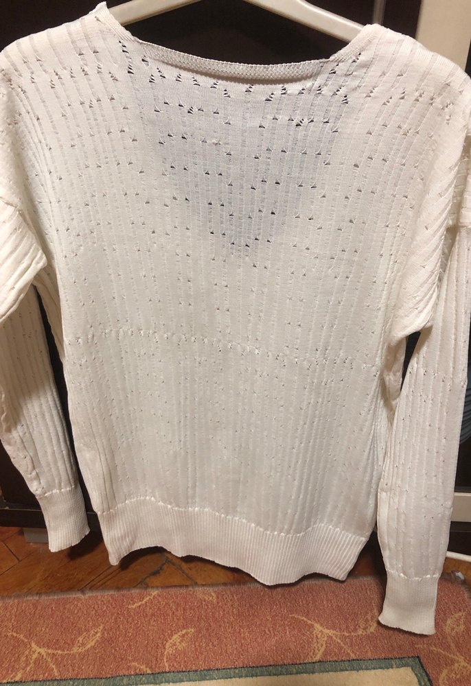 Beyaz V Yaka Kadın Triko Kazak - Görsel 3