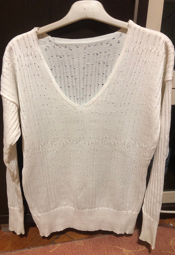 Beyaz V Yaka Kadın Triko Kazak - Görsel 2