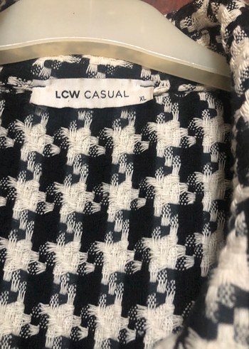 Düğmeli, Uzun Kollu Kadın Gömlek - Görsel 5