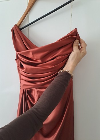 kiremit rengir romance Drapeli Uzun Abiye Elbise - Görsel 4