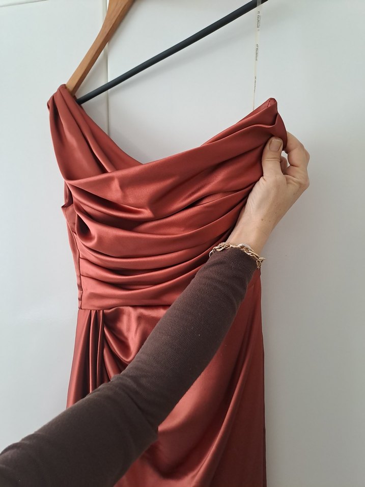 kiremit rengir romance Drapeli Uzun Abiye Elbise - Görsel 4