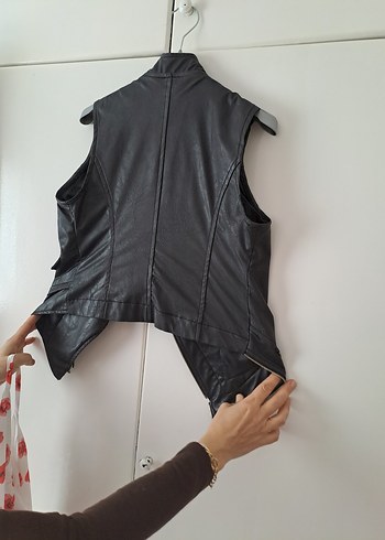 Kemerli Siyah vinleks Deri Biker Yelek - Görsel 2