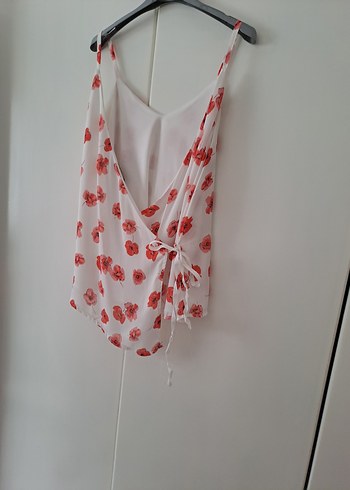 Çiçek Desenli V Yaka Mini Bluz - Görsel 2