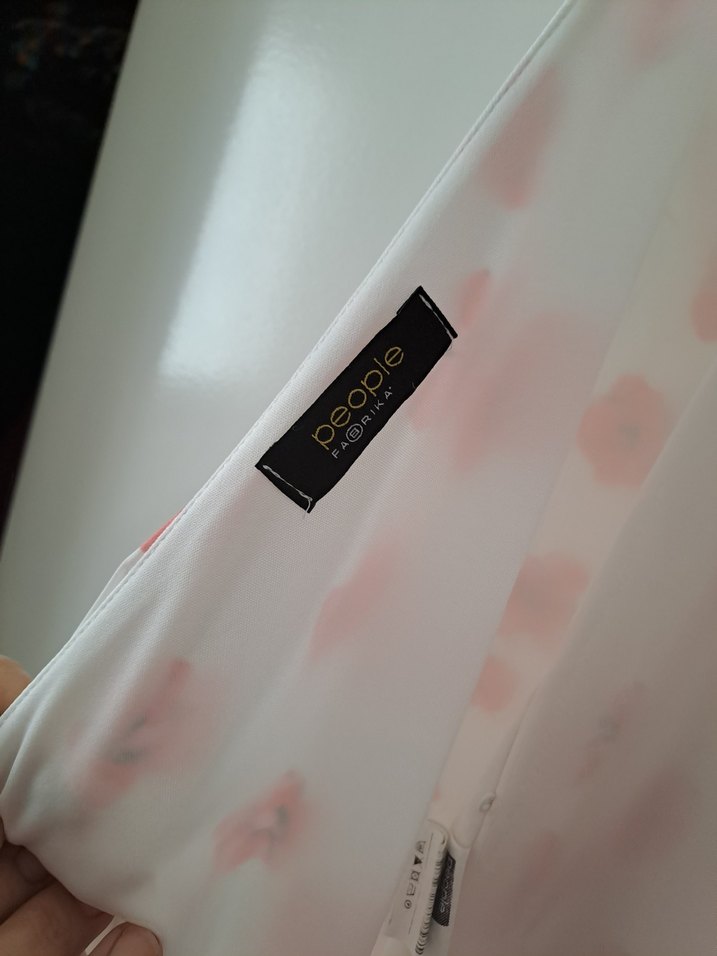 Çiçek Desenli V Yaka Mini Bluz - Görsel 5