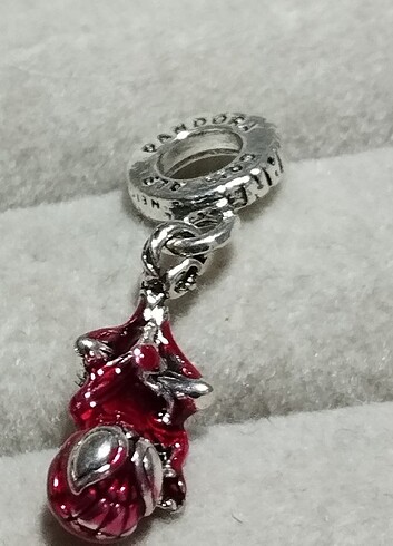  Beden Spiderman charm