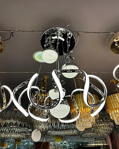 MODERN LED AVİZE (4 TOPLU)