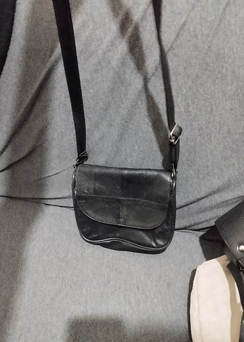 Minimalist Siyah Deri Kadın Çanta
