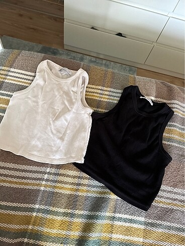 Urban outfitters crop