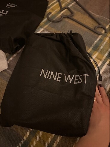 Nine West sıfır çanta