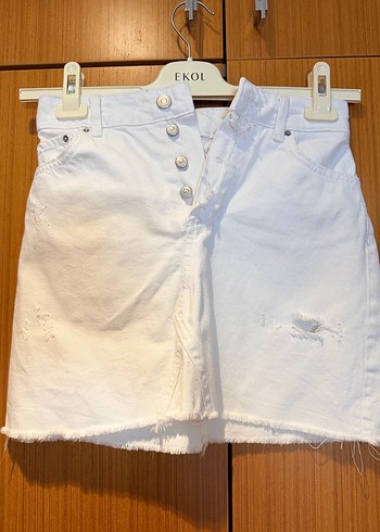 Zara Düğmeli Beyaz Mini Kot etek
