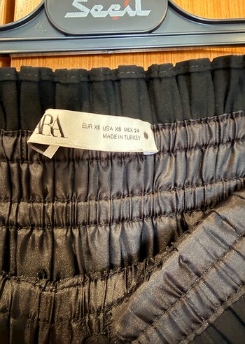 Zara xs Siyah Pilili yuksek bel Mini Etek