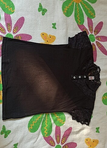 s Beden siyah Renk Siyah dantel detaylı t-shirt