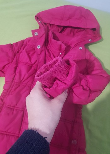 Kızlar için düğmeli parlak pembe mont - Görsel 7